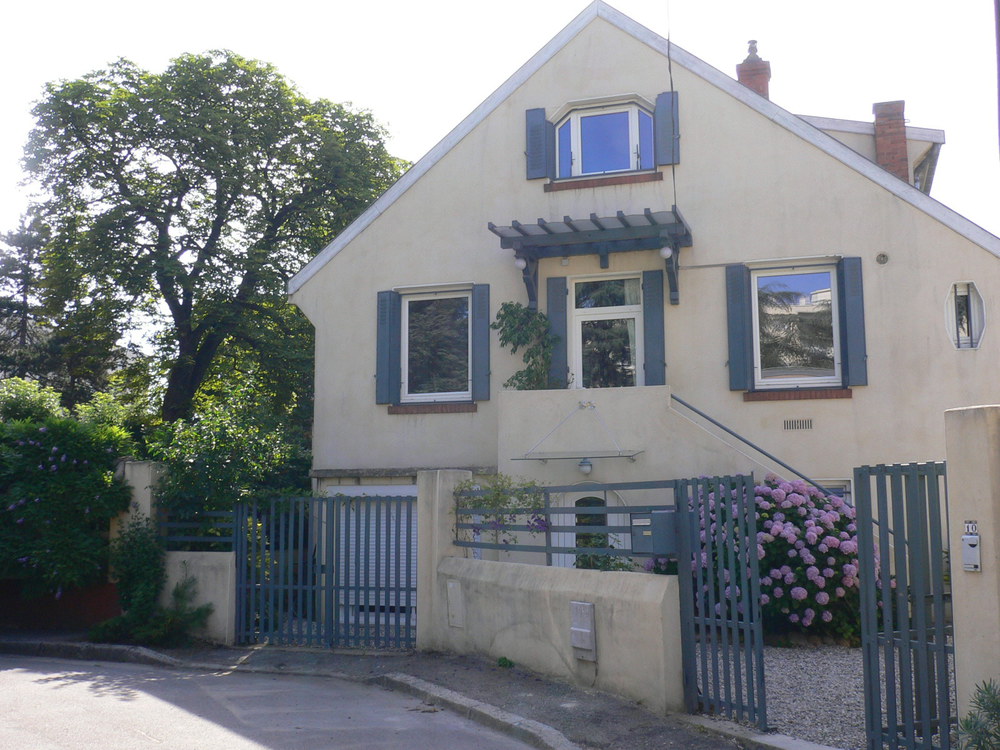 façade de la maison coté impasse