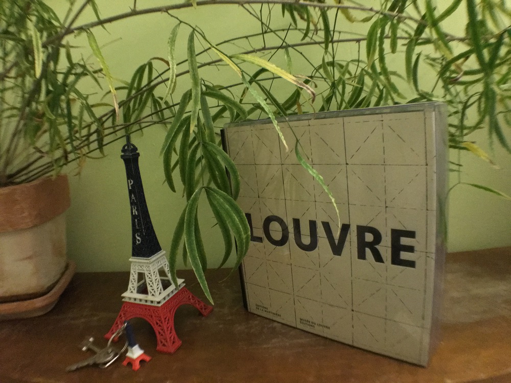 De nombreux guides et livres pour visiter Paris