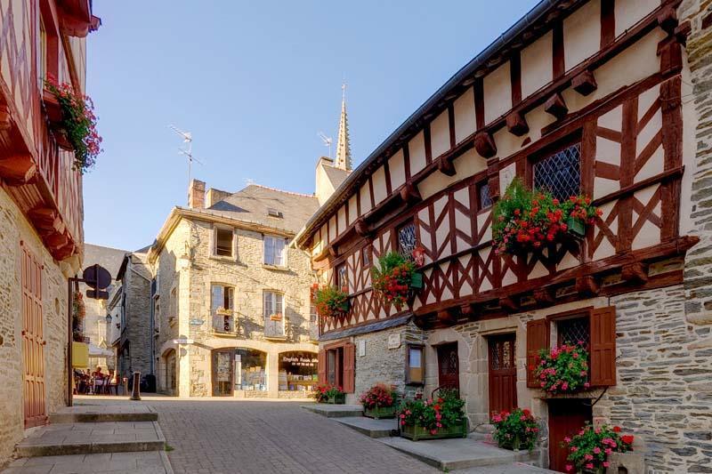 Josselin (petite cité de caractère) à 5 mn