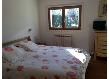 Rez de chaussée, chambre 1, lit en 160