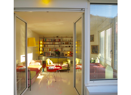 vue sur le living depuis la loggia