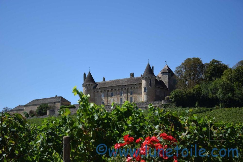 Château de Rully 35 kms de la maison