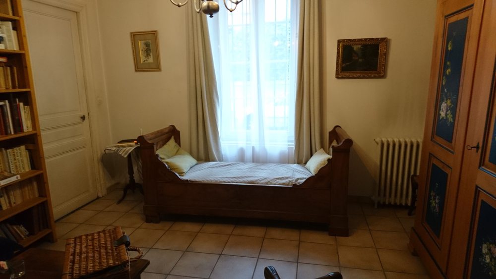 Le salon côté rue