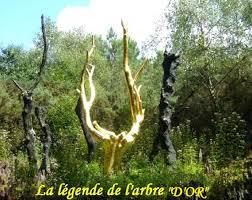Arbre d'Or à Tréhorenteuc - Forêt de Brocéliande et ses légendes (à 20 minutes)
