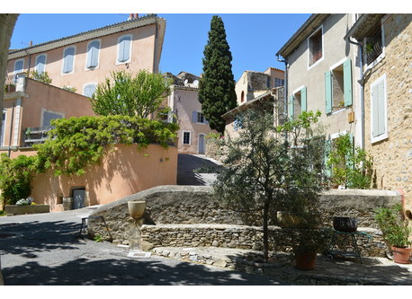 le village 