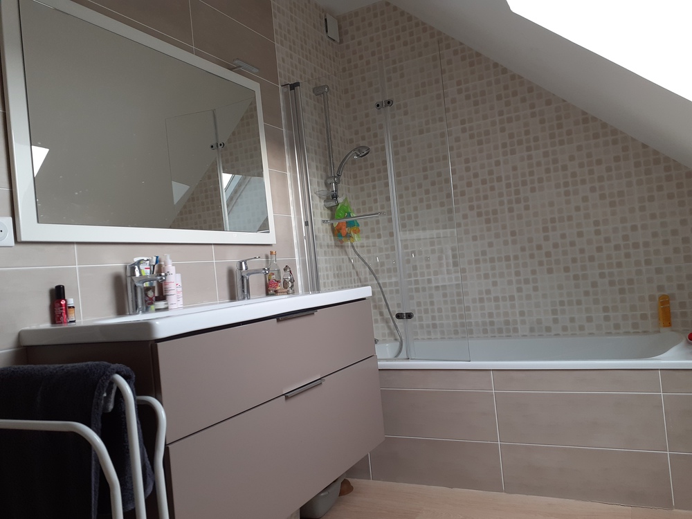 Salle de bain étage 