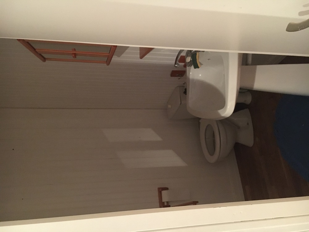 Lavabo WC mezzanine DINARD