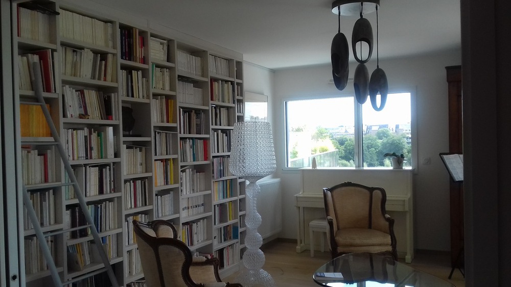 le salon côté lecture  et musique