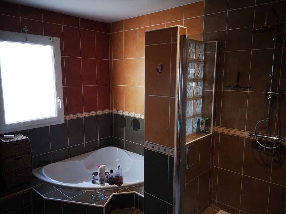 La salle de bain du rez de chaussée