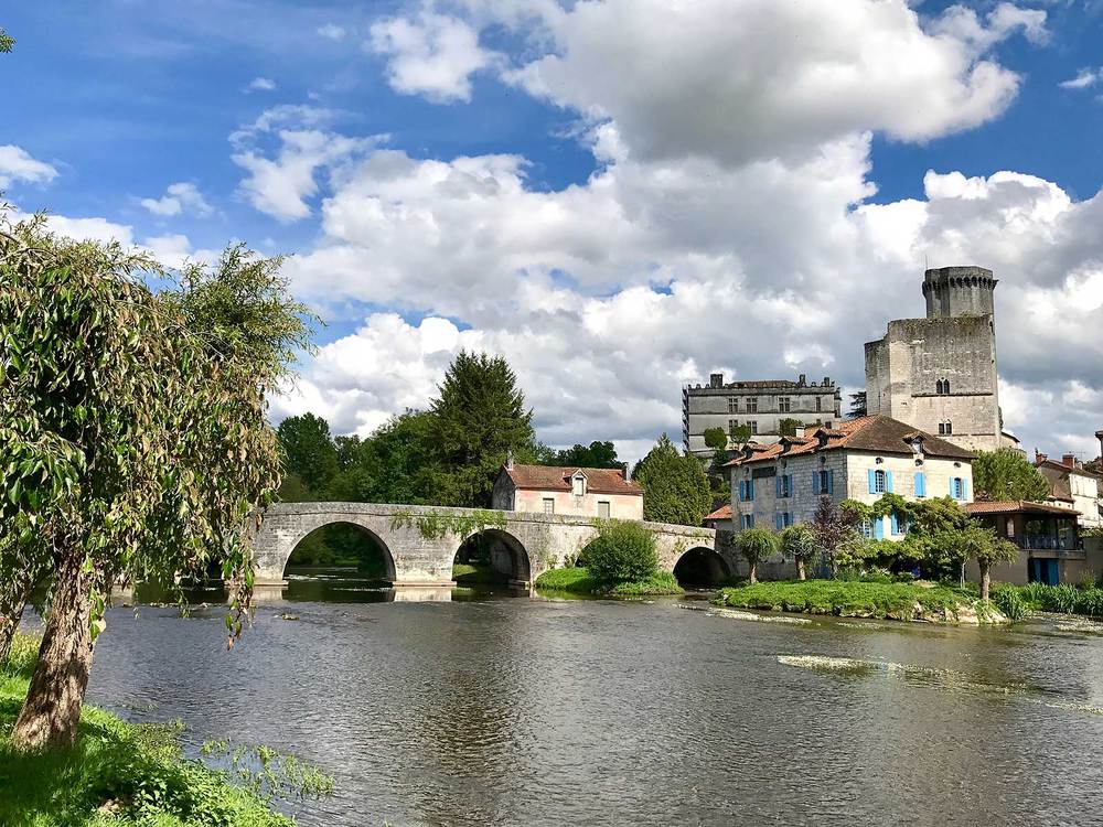 Pont et château de Bourdeilles
