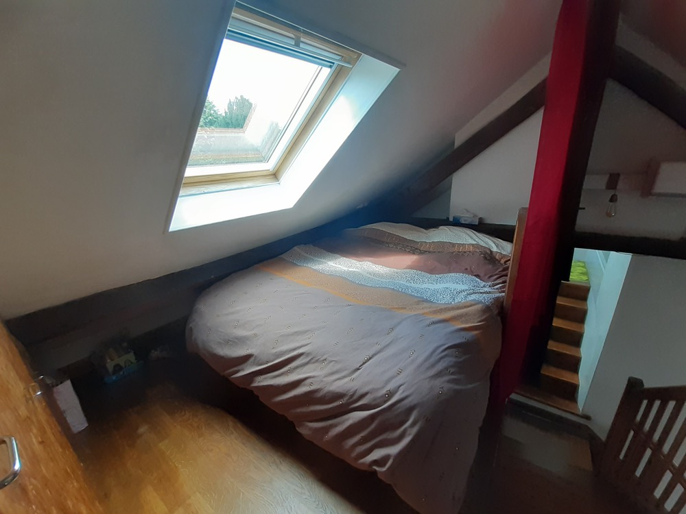 lit double dans mezzanine