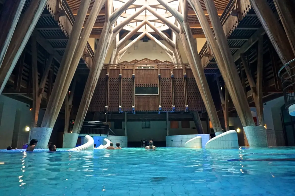 Spa thermal Aquensis à Bagneres de Bigorre (7km) 