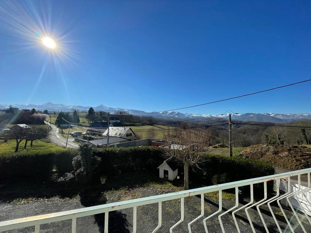 Vue du balcon du 1er étage