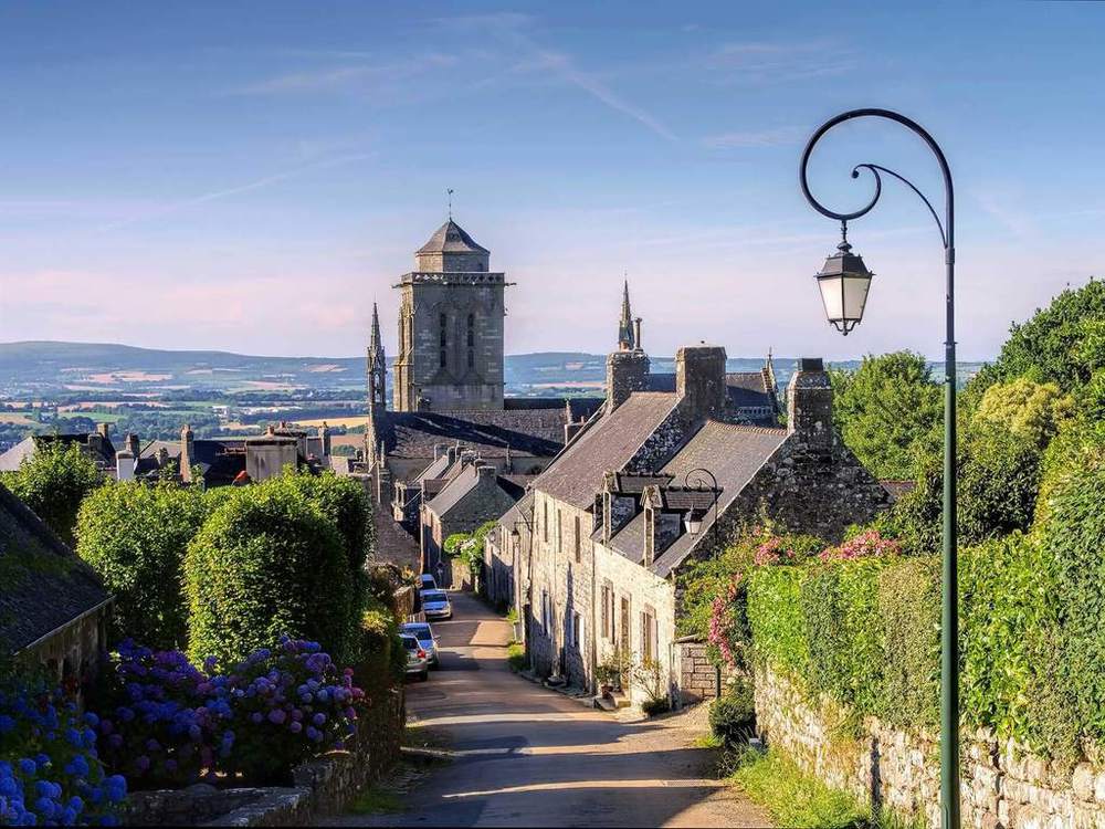 Locronan 