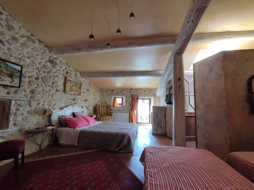 La chambre de la maison 1